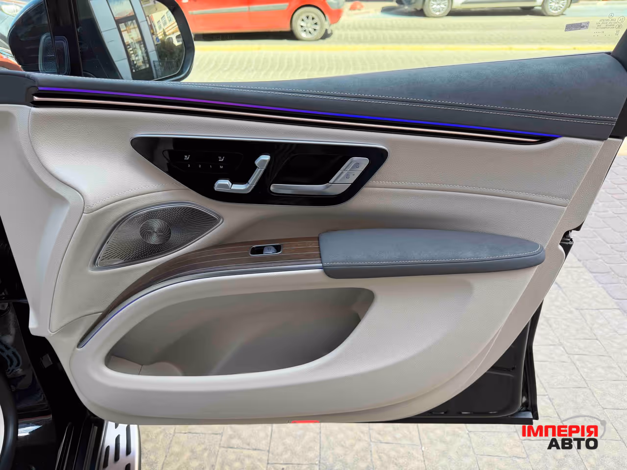 Mercedes-Benz EQS SUV - фото 43