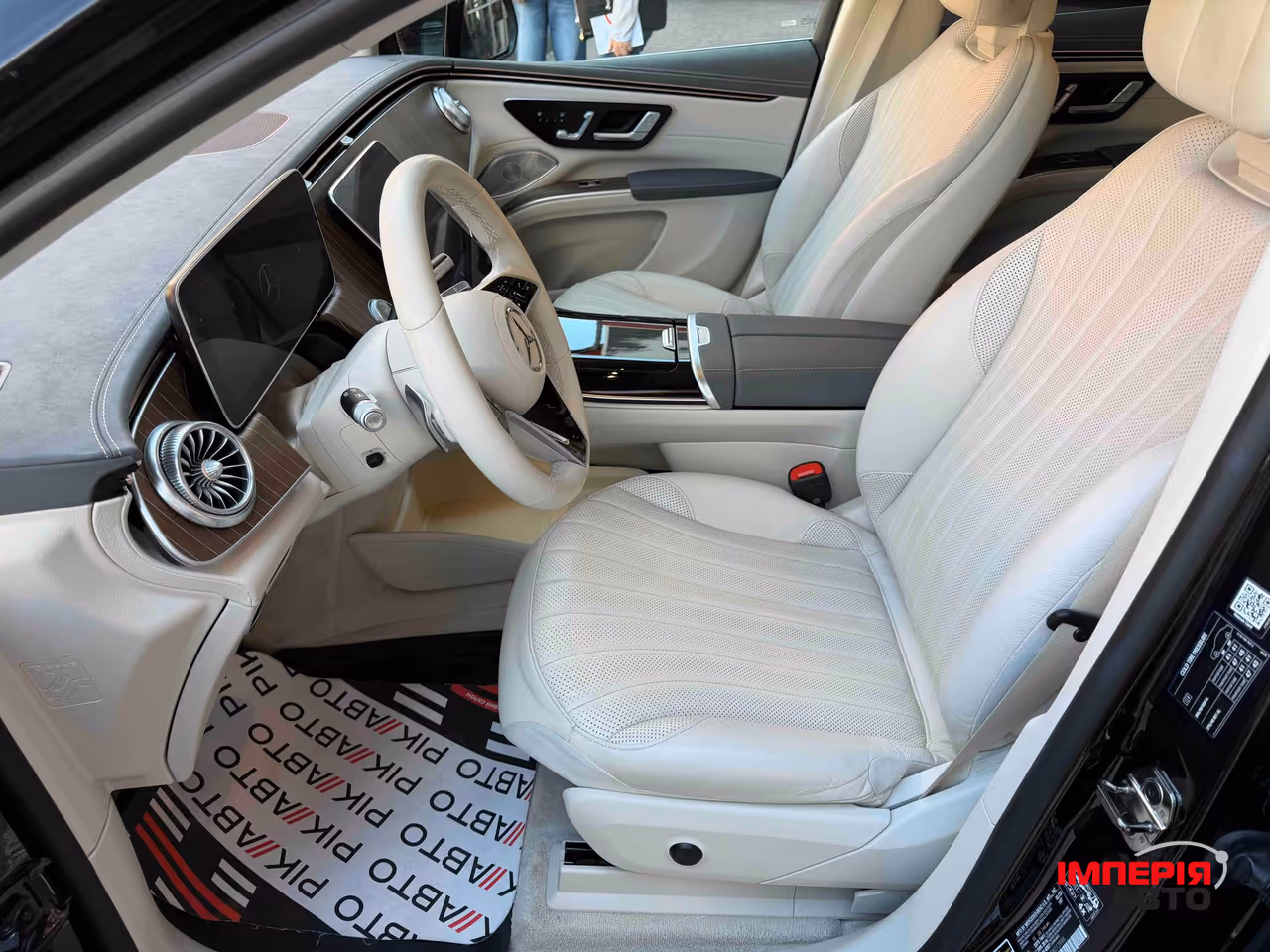 Mercedes-Benz EQS SUV - фото 21