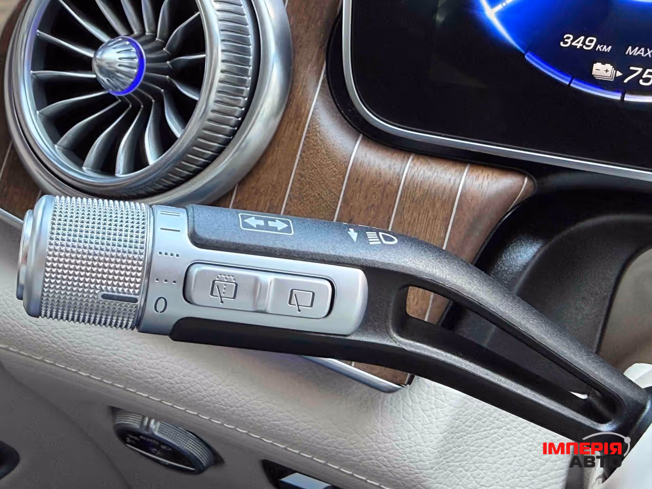 Mercedes-Benz EQS SUV - фото 26