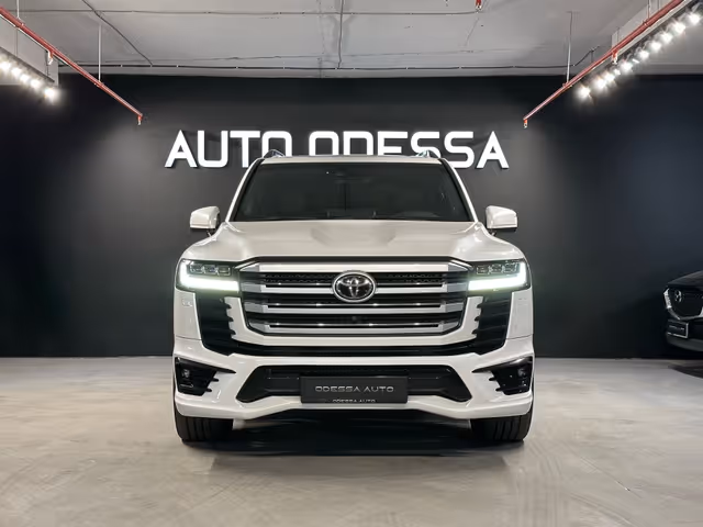 Toyota Land Cruiser - фото 1