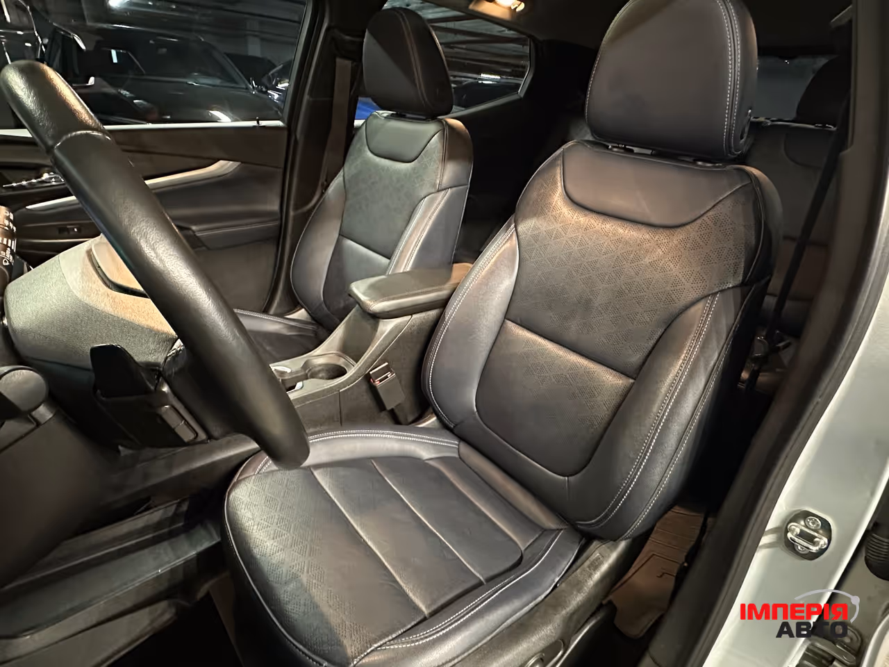 Chevrolet Bolt - фото 16