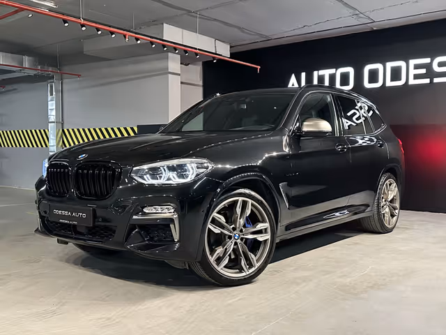 BMW X3 - фото 1