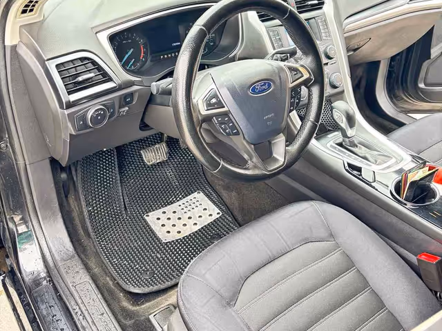 Ford Fusion USA - фото 4