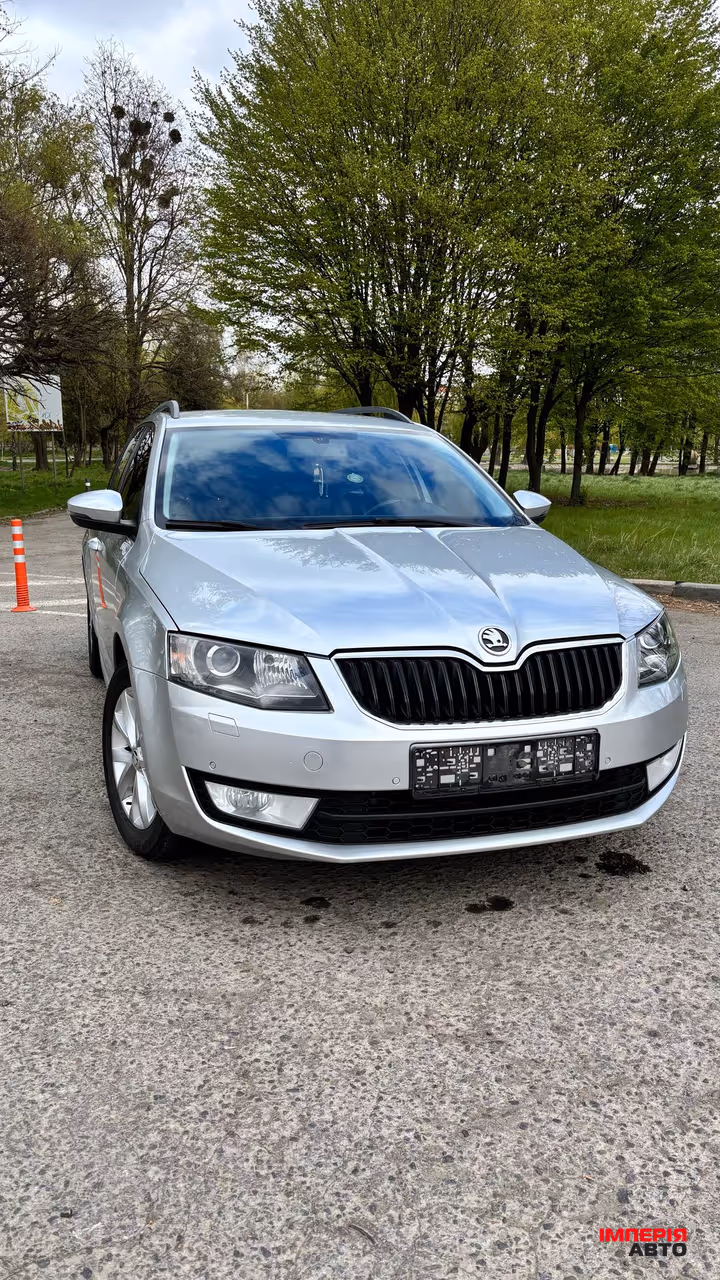 Skoda Octavia - фото 1