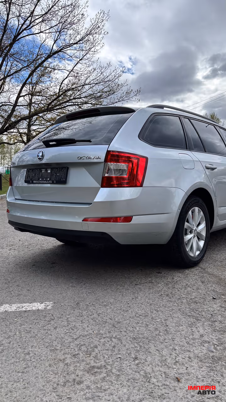 Skoda Octavia - фото 5