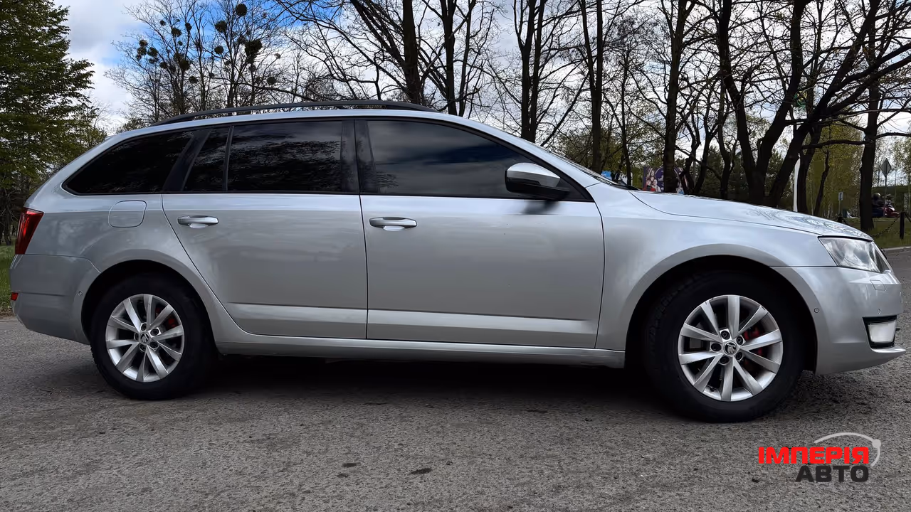 Skoda Octavia - фото 6