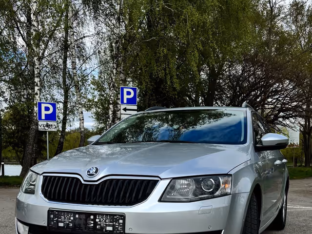 Skoda Octavia - фото 2