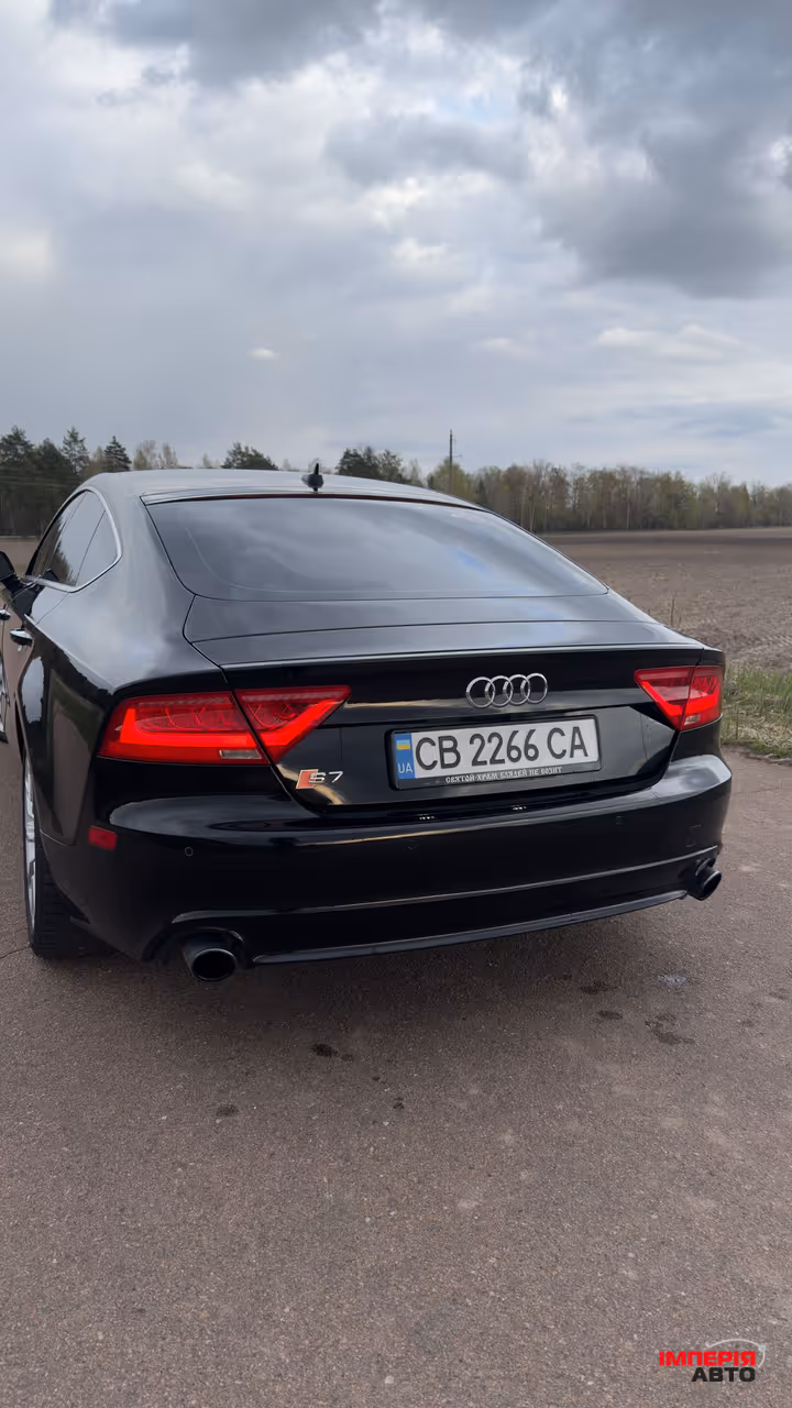 Audi A7 - фото 16