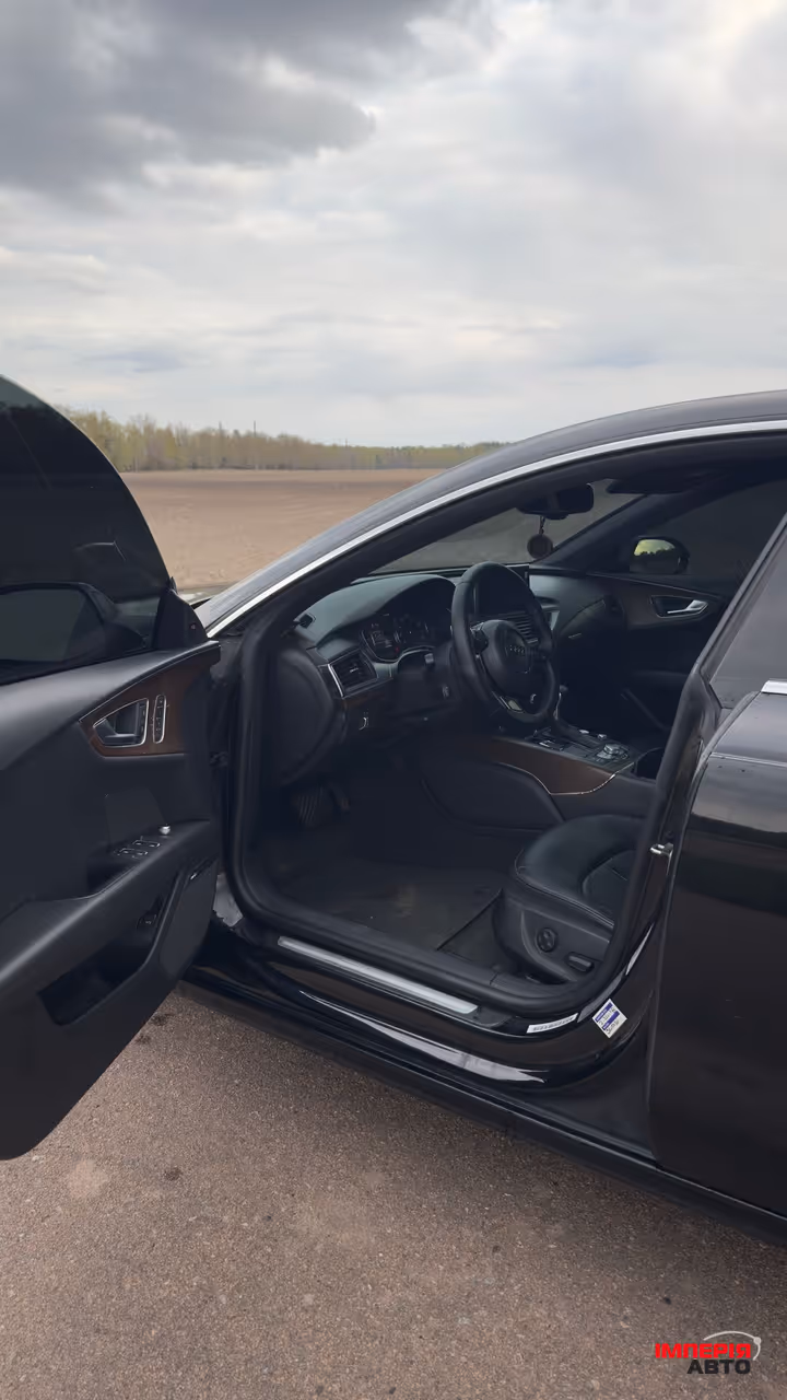 Audi A7 - фото 9