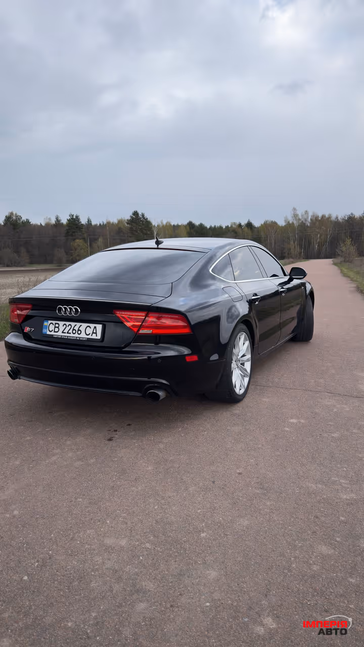 Audi A7 - фото 4