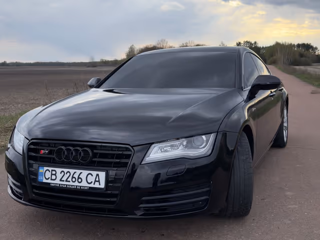 Audi A7 - фото 1
