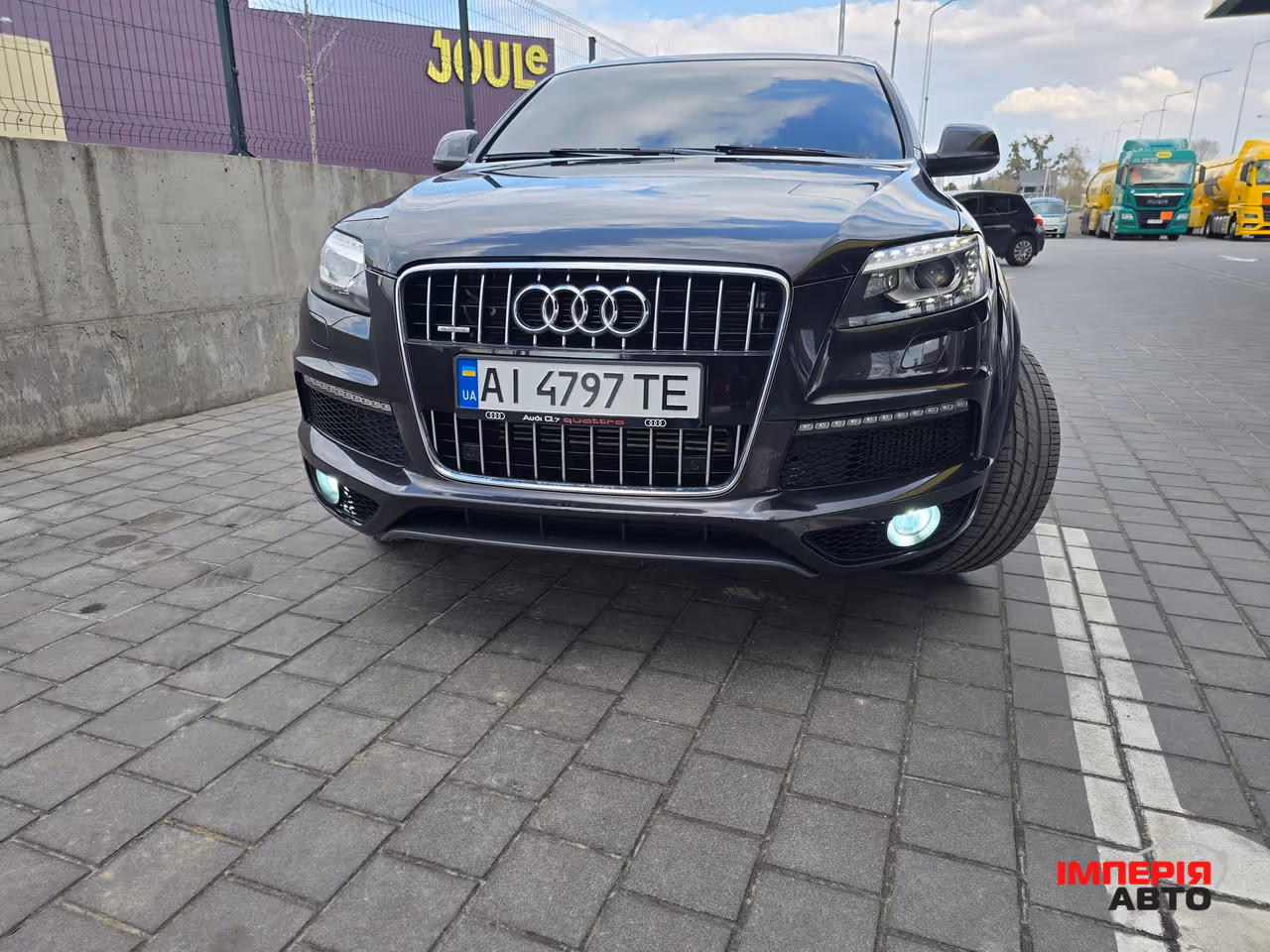 Audi Q7 - фото 3