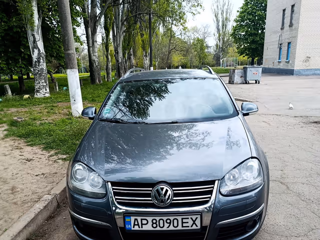 Volkswagen Golf GTD - фото 3