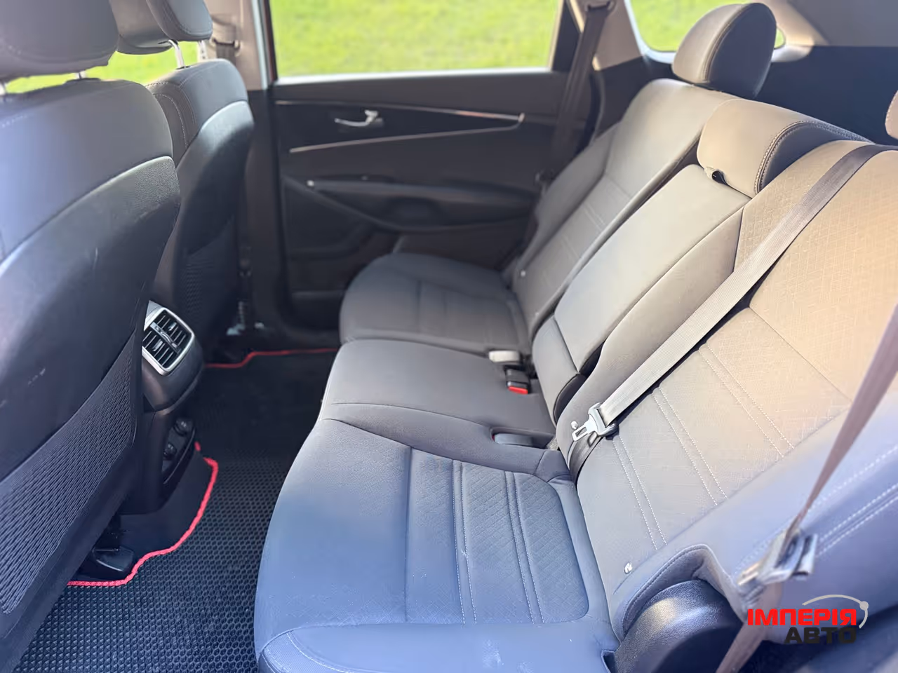 Kia Sorento - фото 16