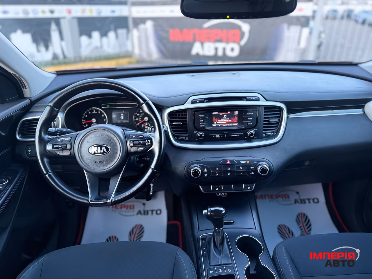 Kia Sorento - фото 7