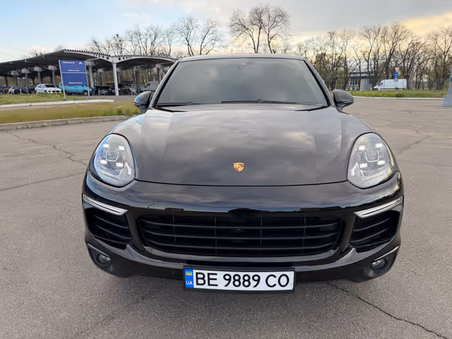 Porsche Cayenne - фото 2