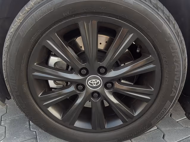 Toyota Camry - зображення 5
