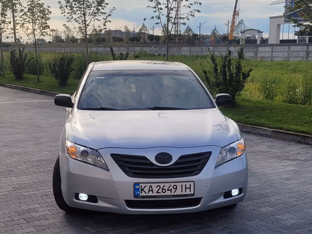 Toyota Camry - зображення 2