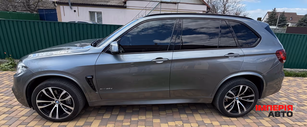 BMW X5 - фото 24