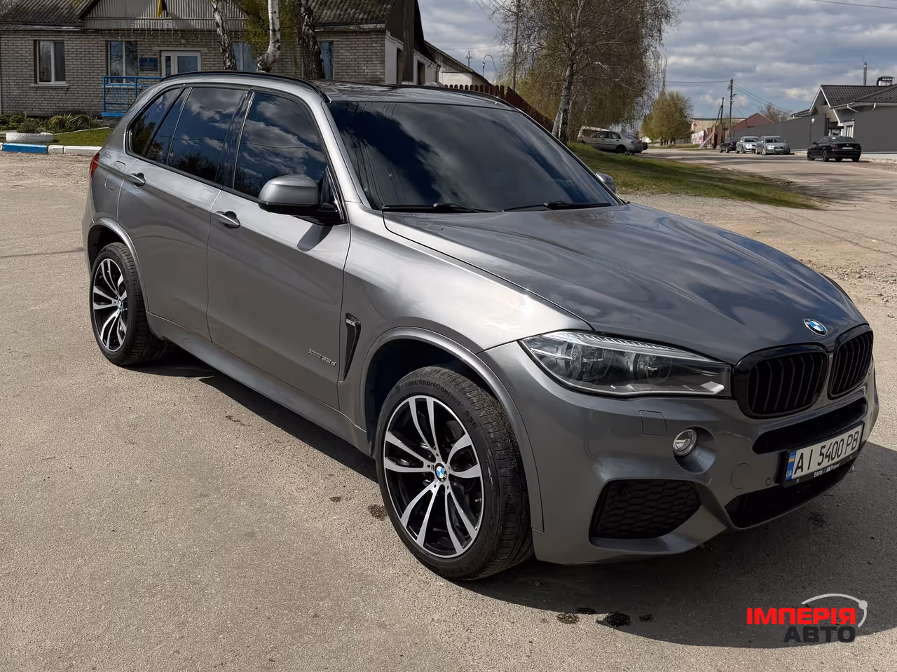 BMW X5 - фото 7