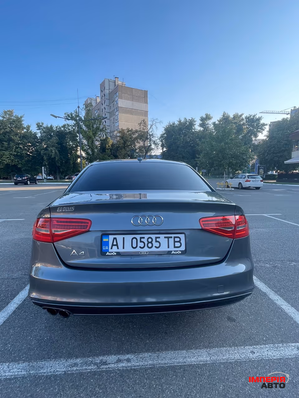 Audi A4 - фото 7
