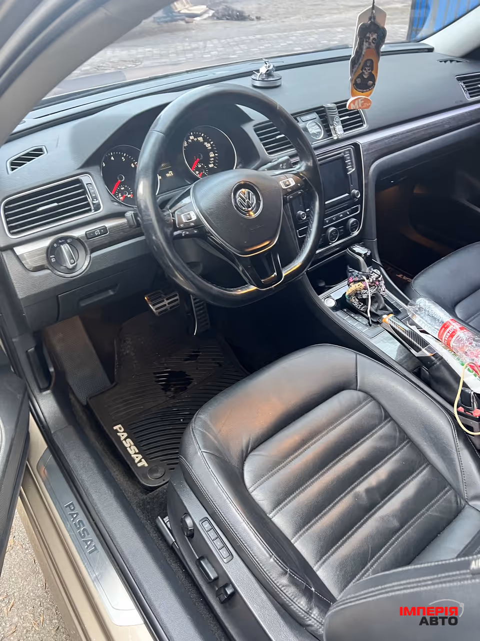 Volkswagen Passat - фото 7