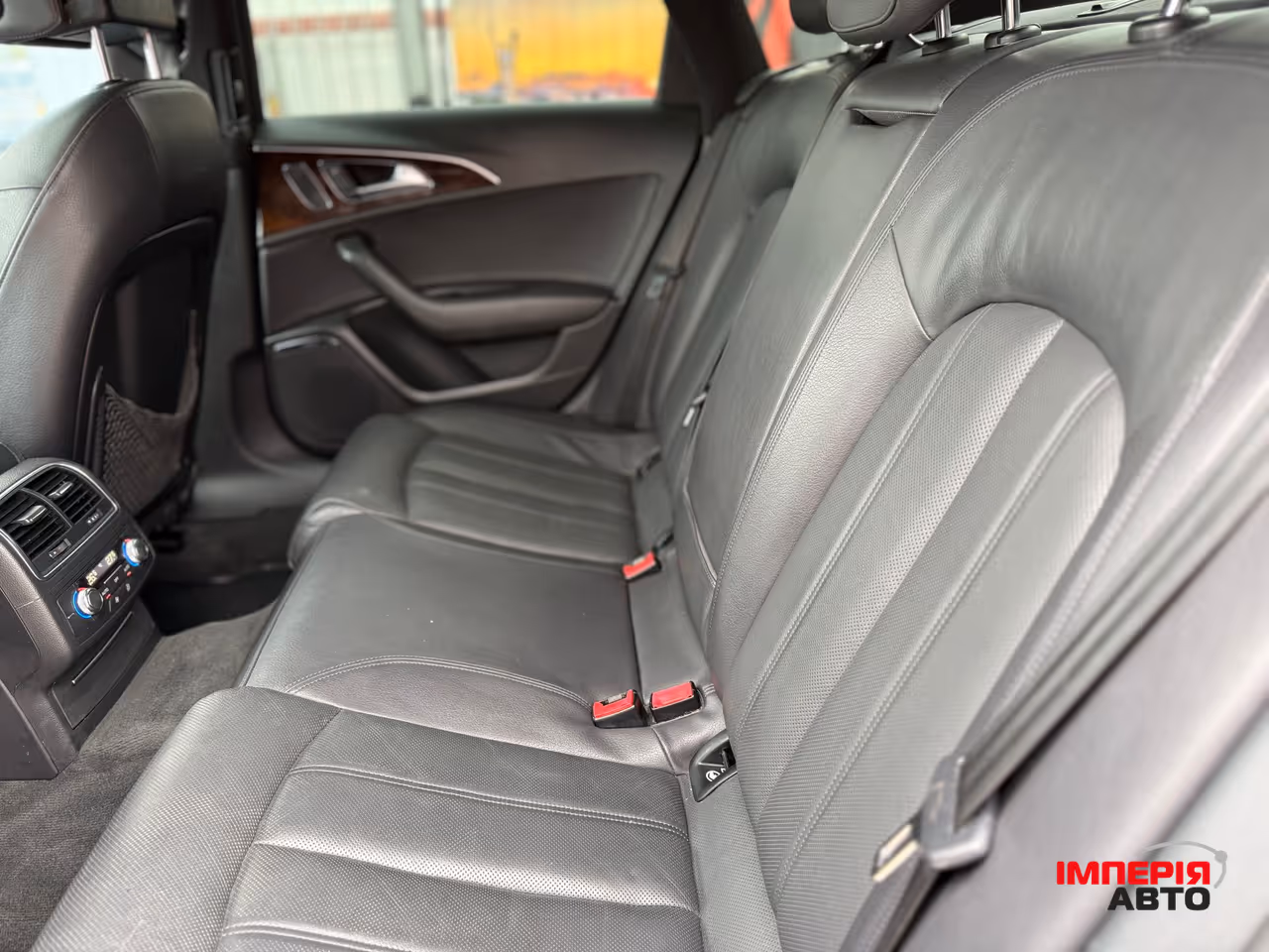 Audi A6 - фото 15