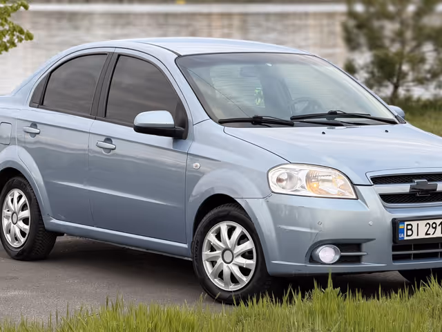 Chevrolet Aveo - фото 4
