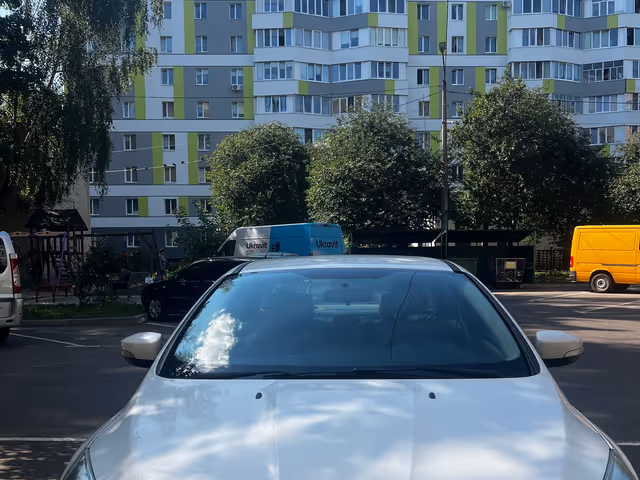 Ford Focus - фото 3