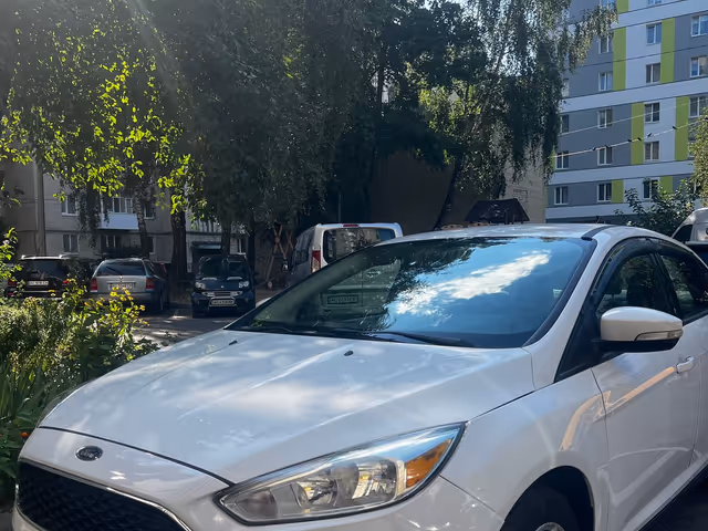 Ford Focus - фото 1