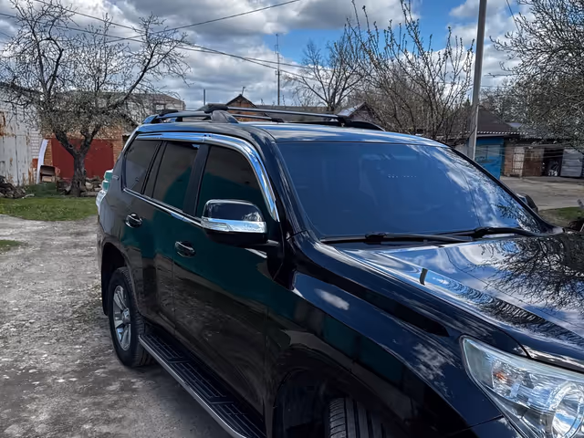 Toyota Land Cruiser Prado - фото 4