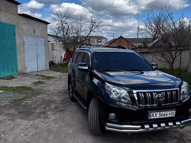 Toyota Land Cruiser Prado - фото 3