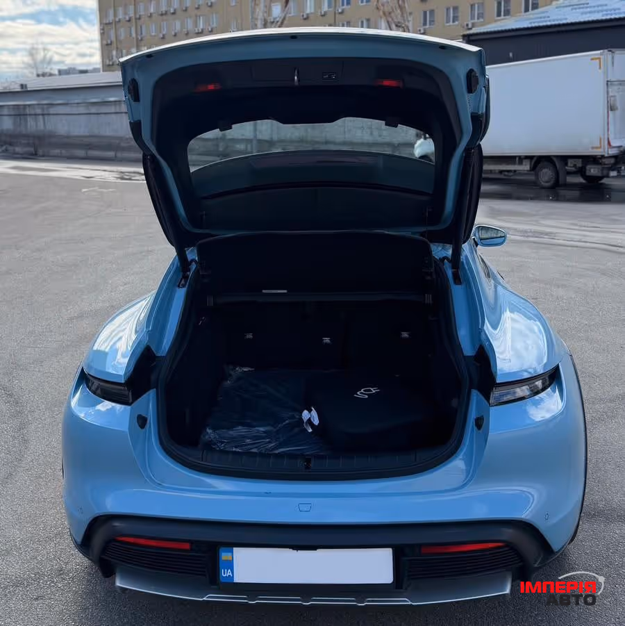 Porsche Taycan - фото 10