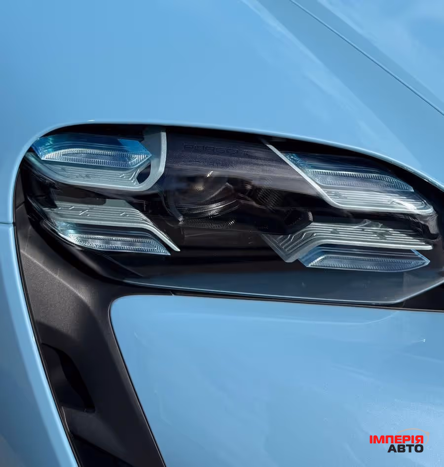 Porsche Taycan - фото 3
