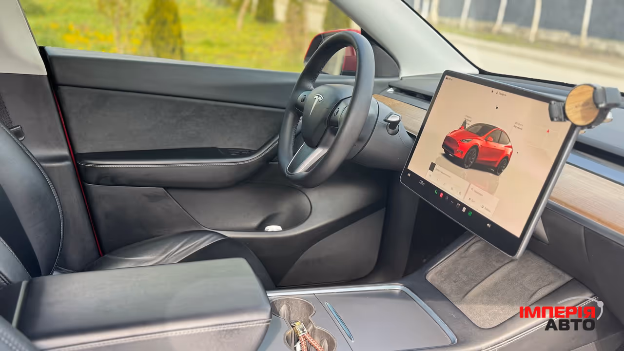 Tesla Model Y - фото 21