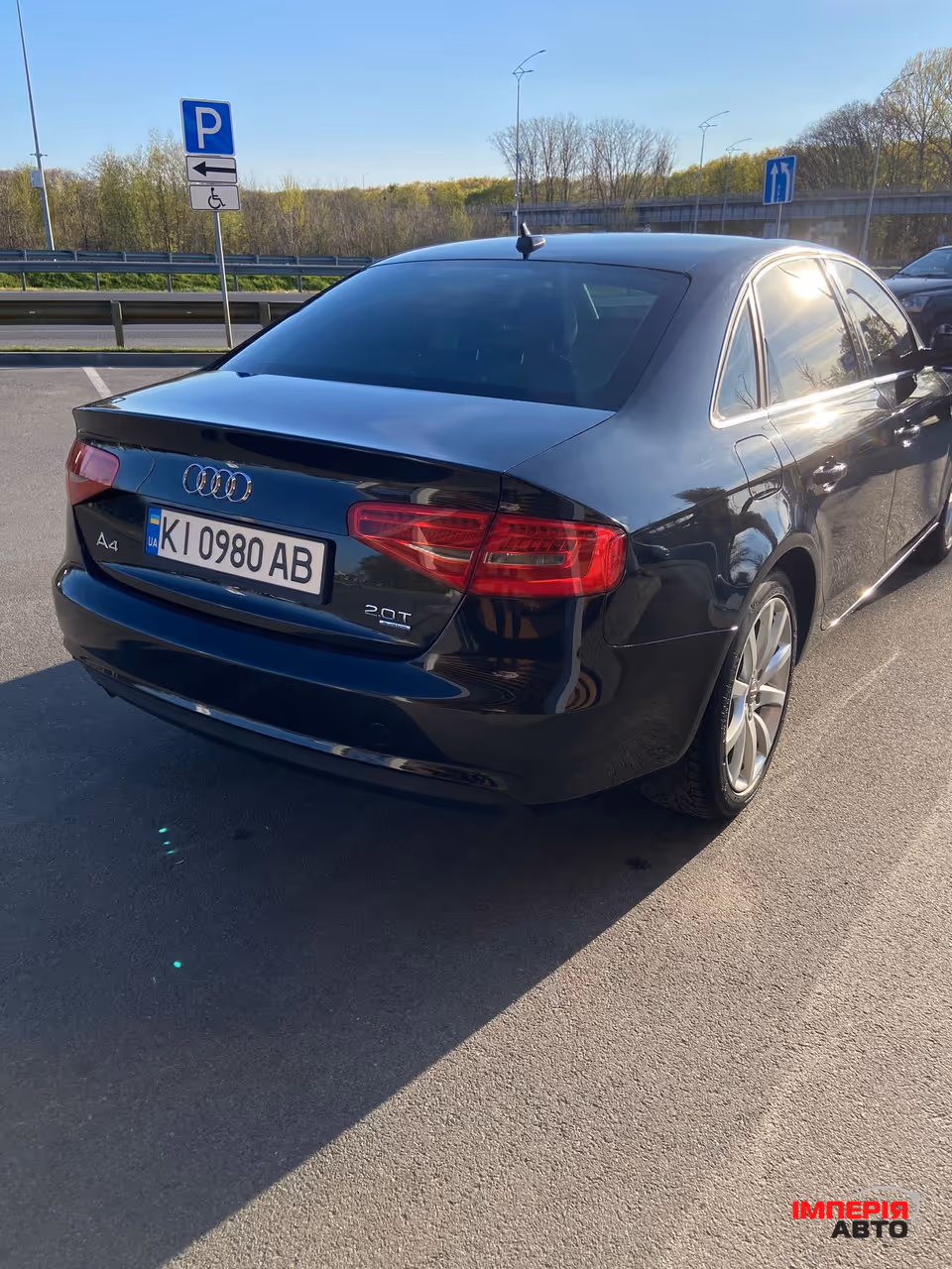 Audi A4 - фото 3