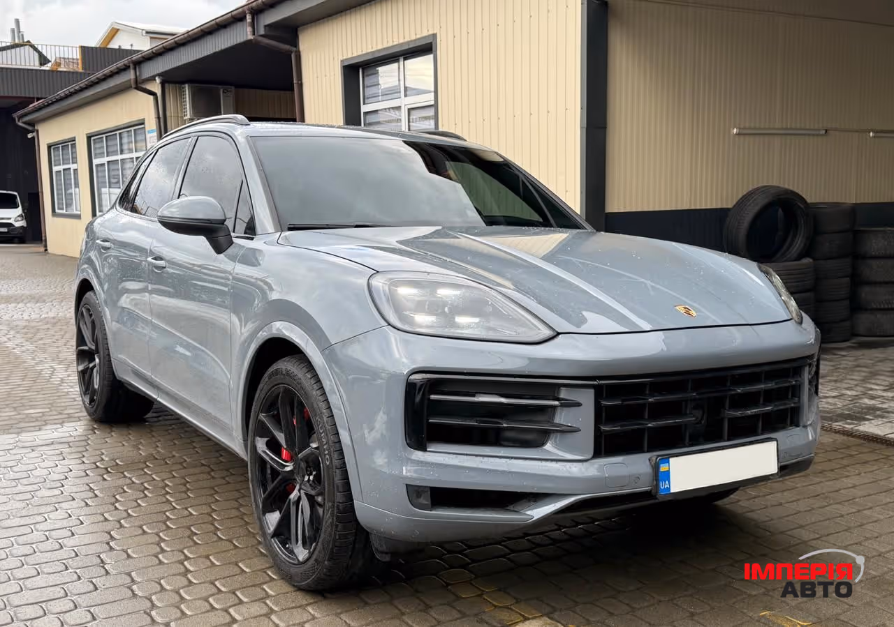 Porsche Cayenne - фото 1