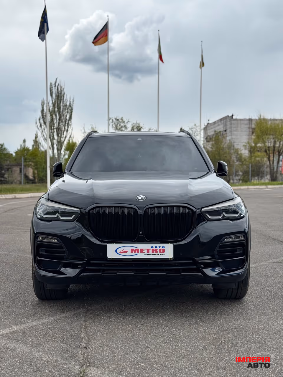 BMW X5 - фото 2