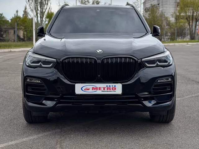 BMW X5 - фото 2