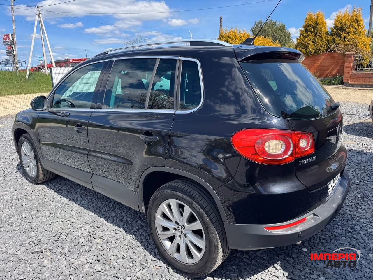 Volkswagen Tiguan - фото 13