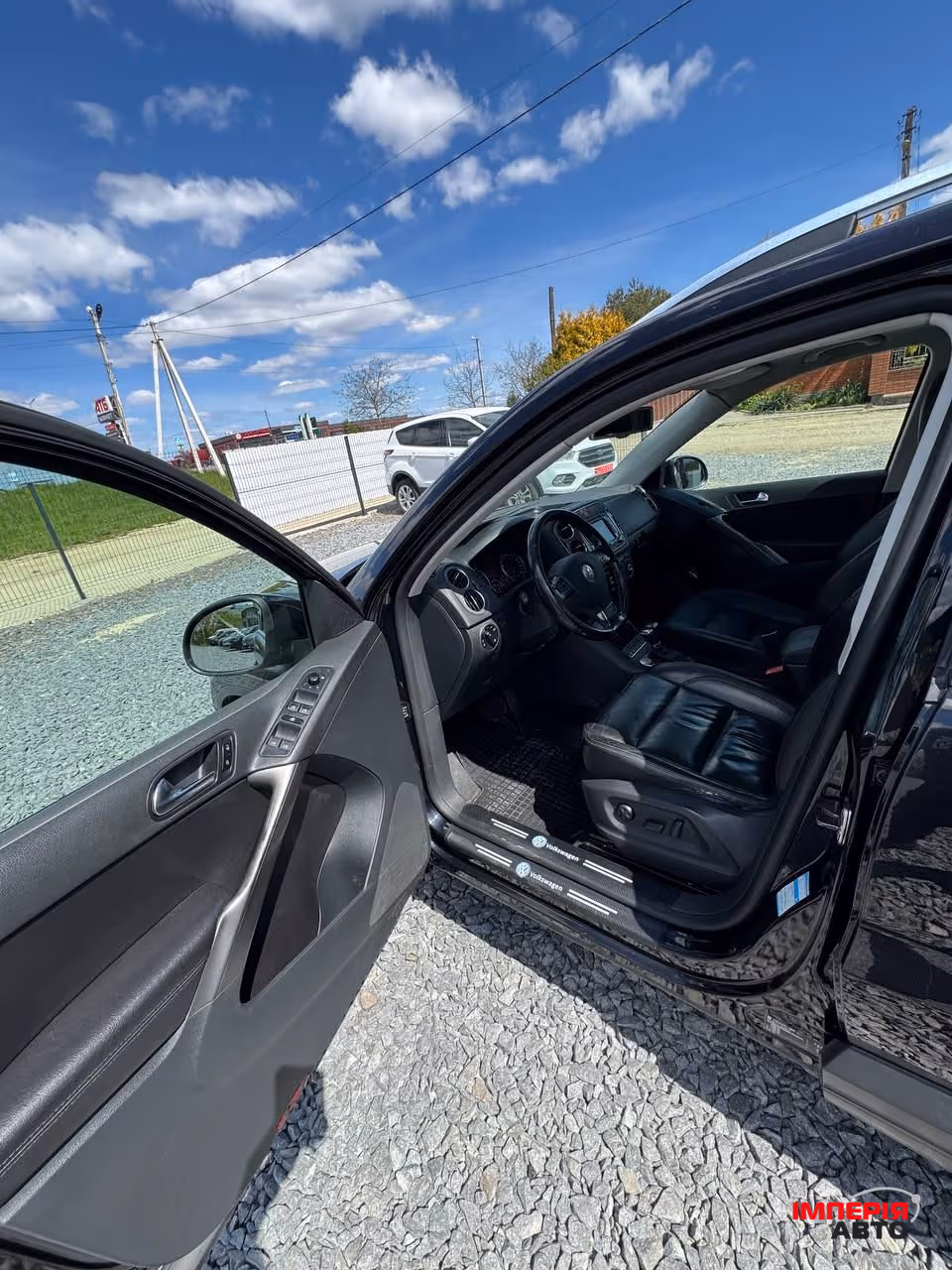Volkswagen Tiguan - фото 19