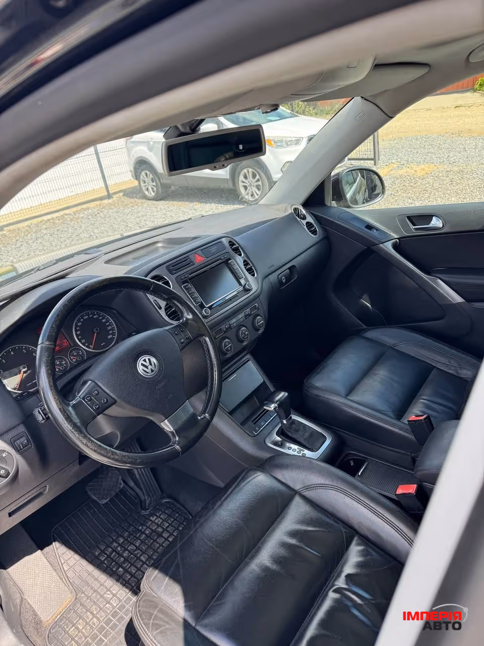 Volkswagen Tiguan - фото 18