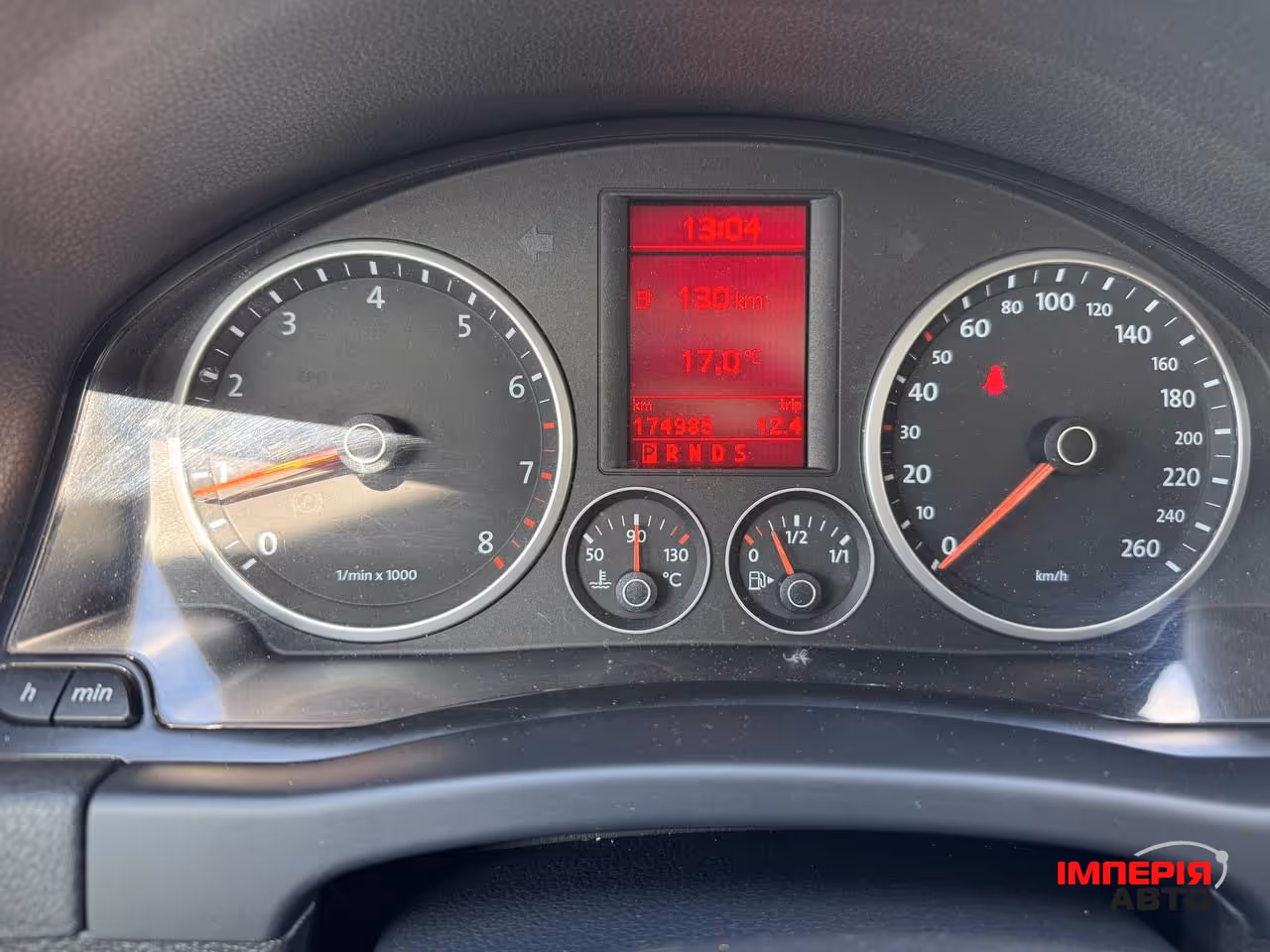 Volkswagen Tiguan - фото 26