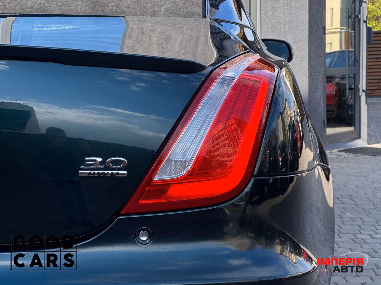 Jaguar XJ - фото 11