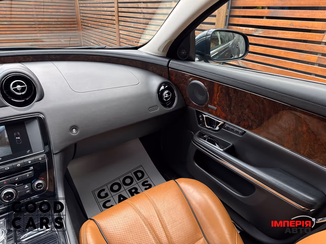 Jaguar XJ - фото 52