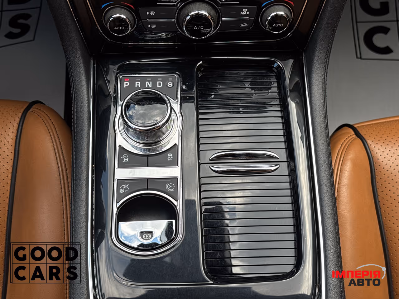 Jaguar XJ - фото 50