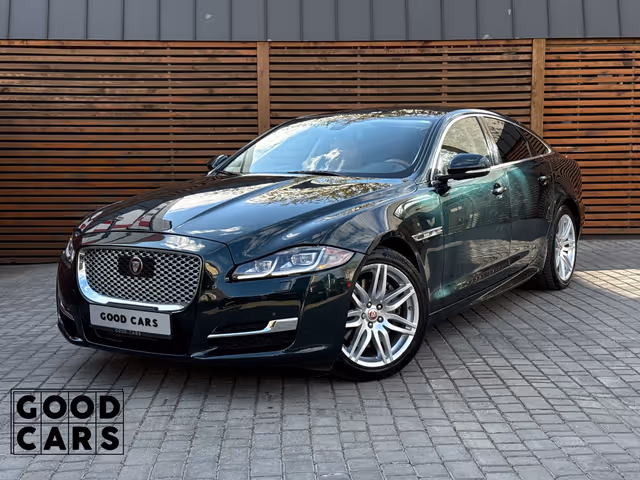 Jaguar XJ - фото 1