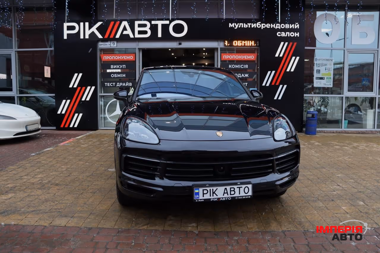 Porsche Cayenne - фото 1
