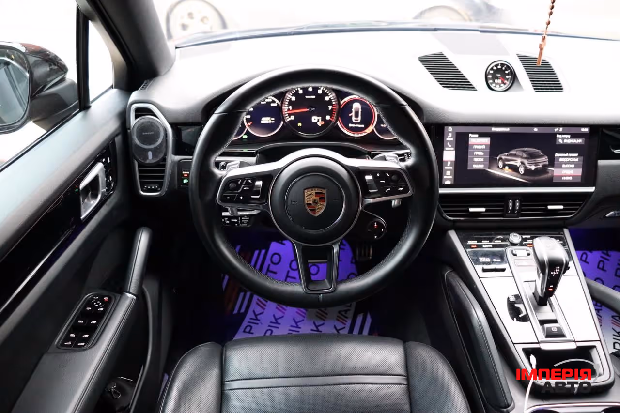 Porsche Cayenne - фото 8