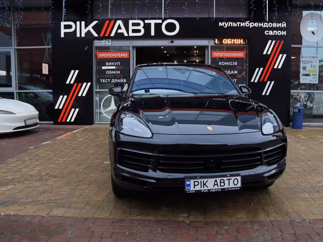Porsche Cayenne - фото 1